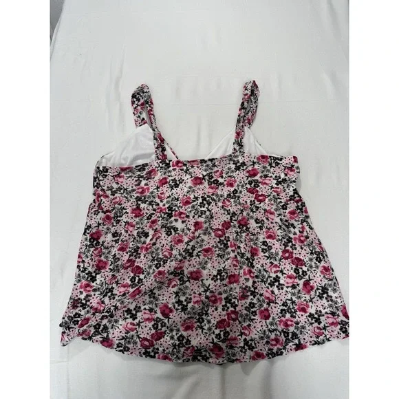 Torrid Size 3 Floral Pink Grey Sleeveless Top V Neck - Picture 2 of 6